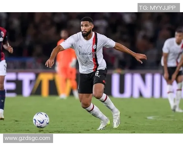 可爱的5号足球球星是谁？揭秘他在球场内外的魅力与个性